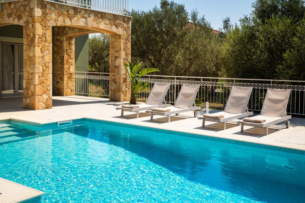 Afrodite Luxury Villa Svoronata Exterior foto