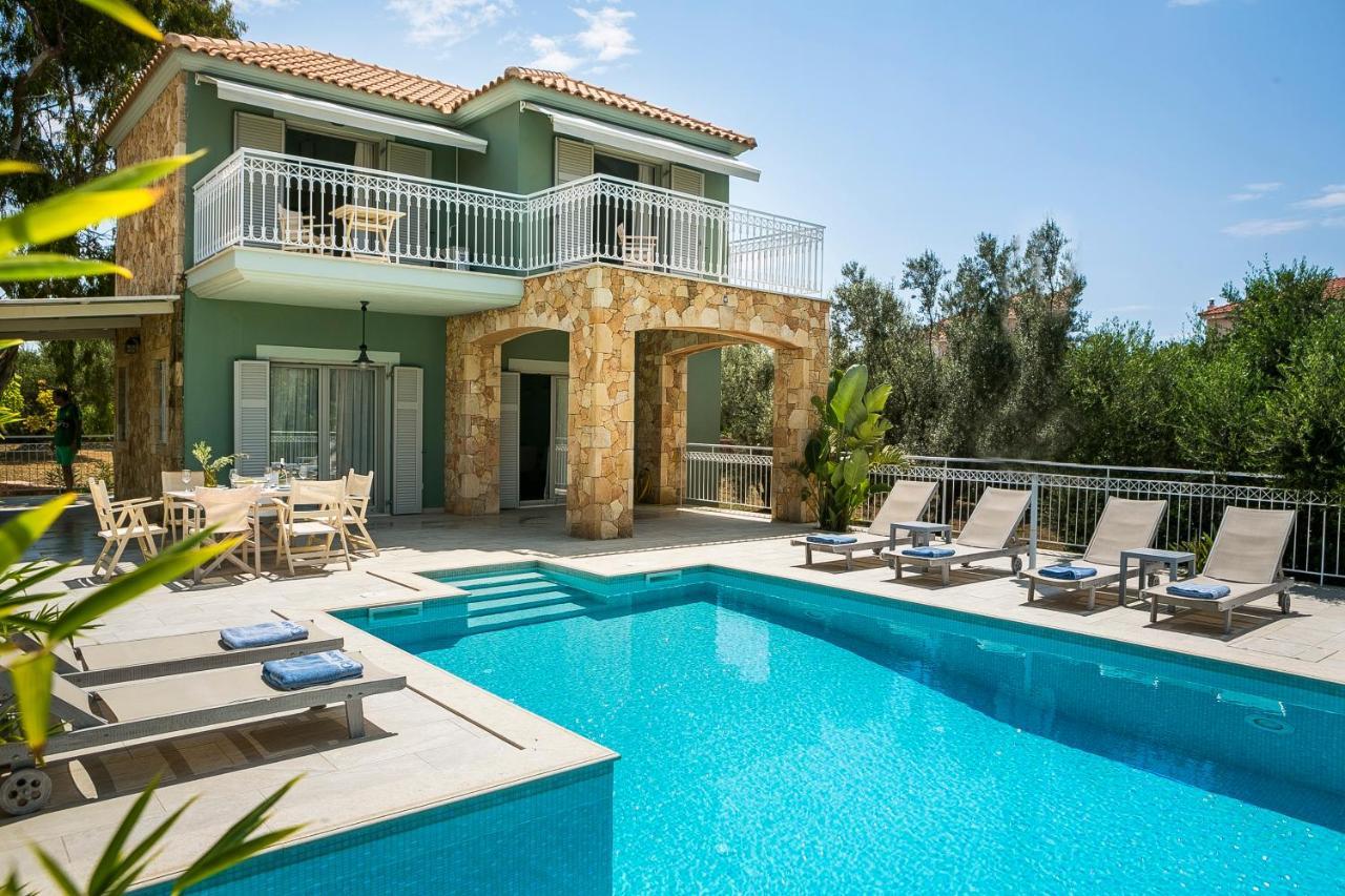 Afrodite Luxury Villa Svoronata Exterior foto